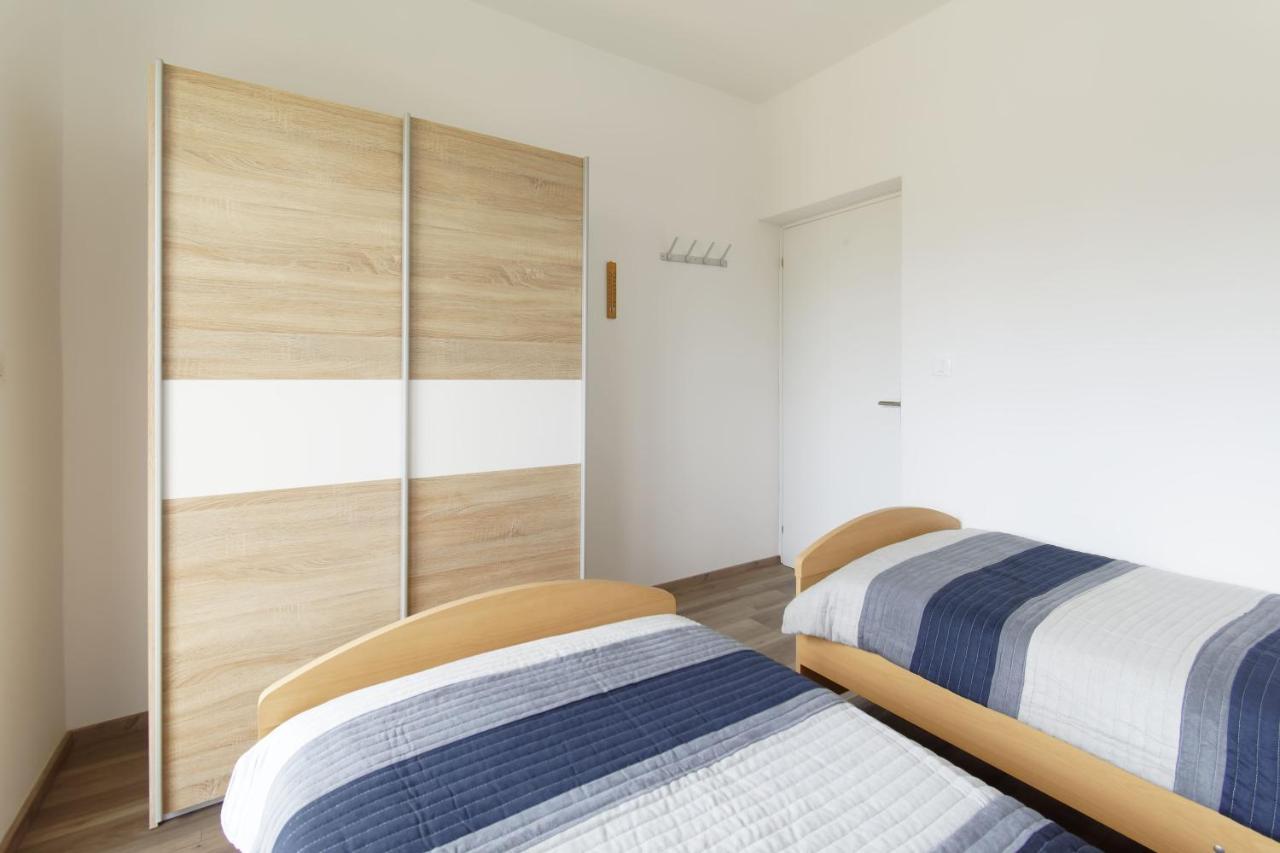Apartment Patrik By Rent Istria Умаг Екстериор снимка